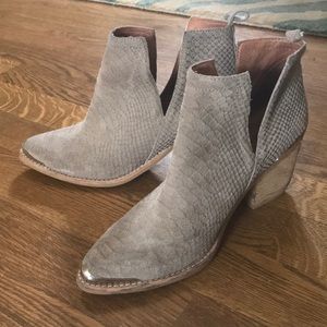 Jeffrey Campbell Orwell